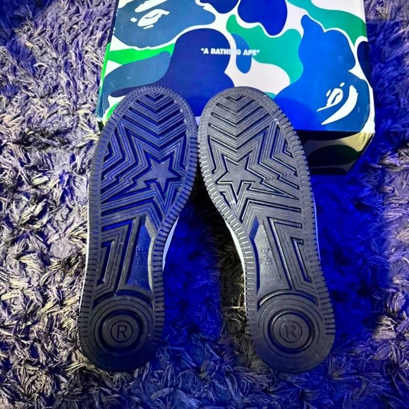 BAPESTA’S - Picture 3 of 4